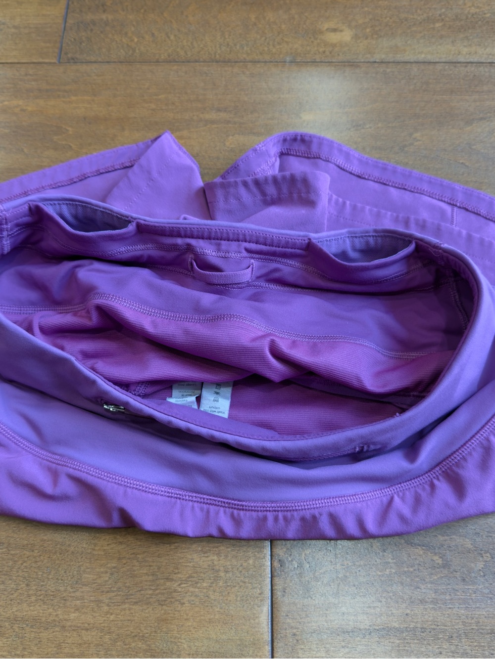 Lululemon athletica Hotty Hot Women's Magenta Athletic Shorts - Picture 7 of 9